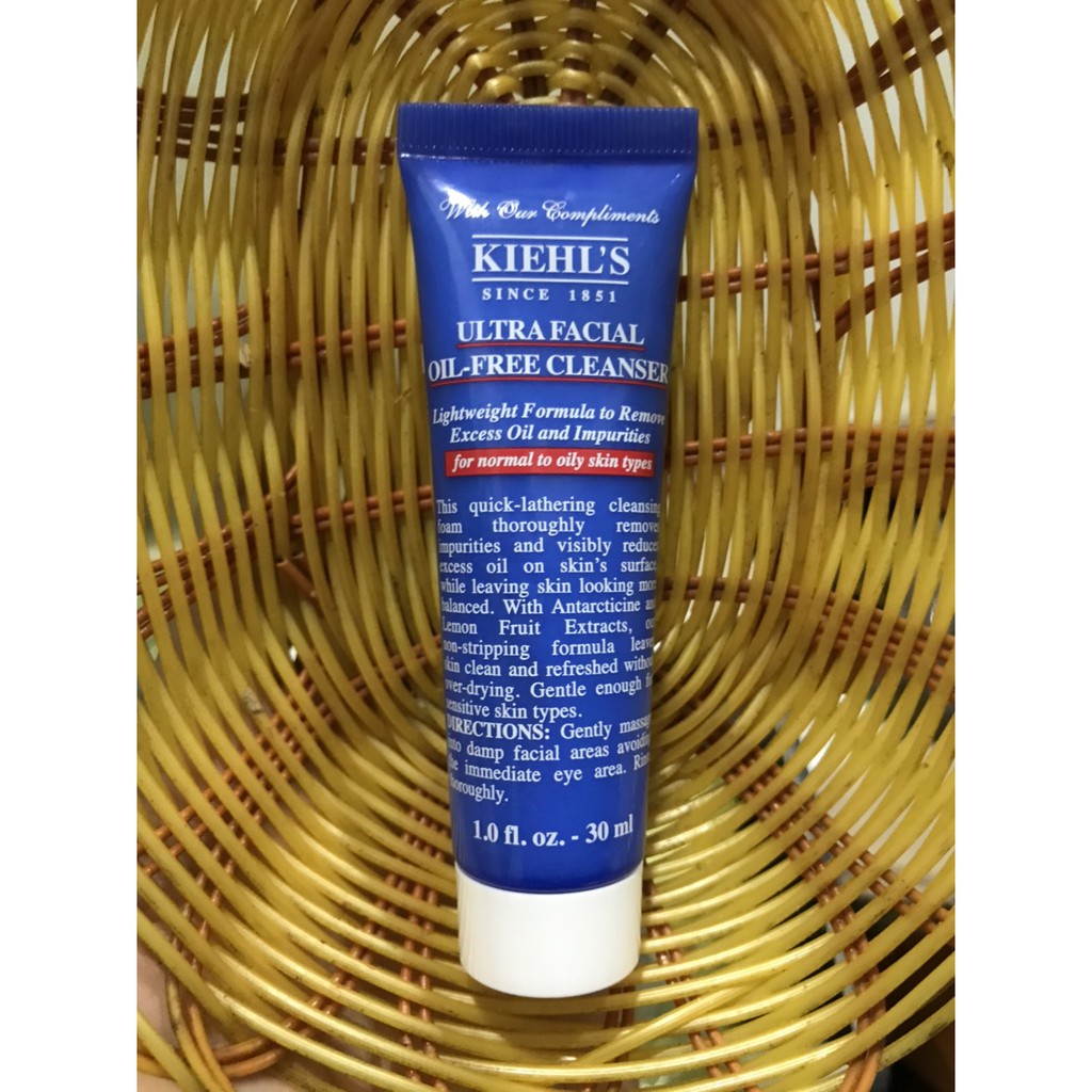 Sữa rửa mặt cho da dầu Ultra Facial Oil-Free Kiehl's 30ml chính hãng [ Minisize ]