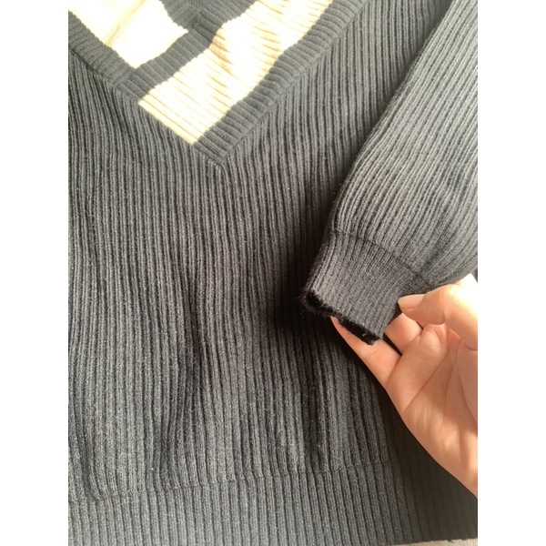 ÁO LEN PHỐI ĐEN BE