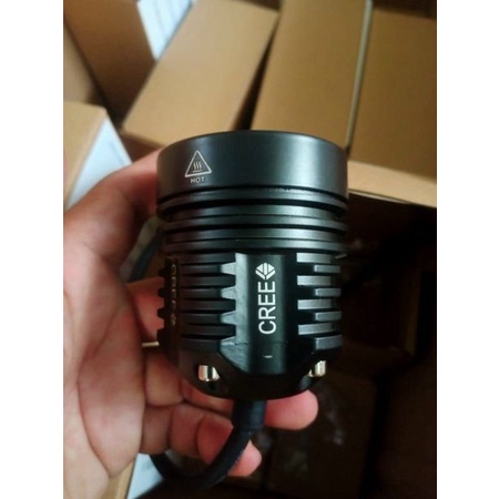 Đèn trợ sáng L4x ánh sáng gom.công xuất 25w.