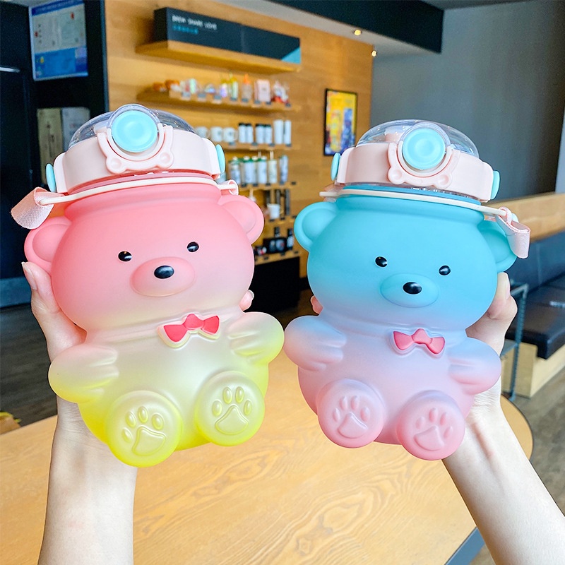 Bình Nước Giữ Nhiệt Dung Tích Lớn 1000ml Có Ống Hút Hình Gấu Dễ Thương