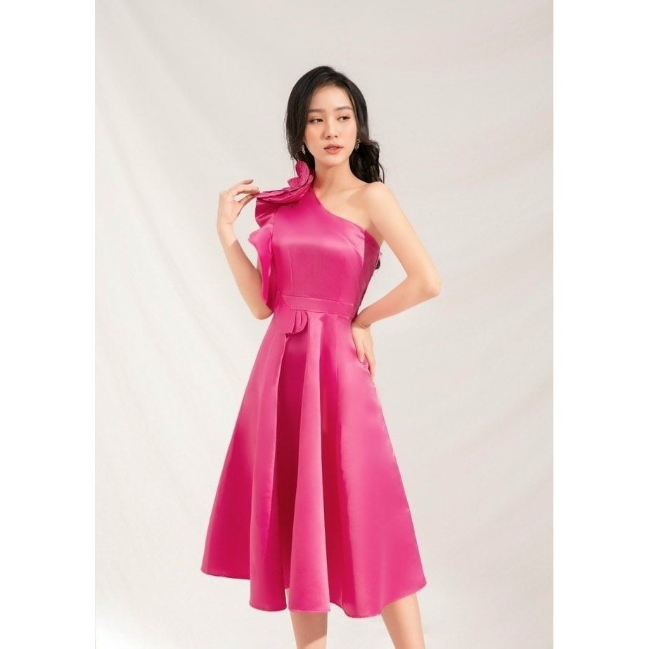 HÀNG TK - ĐẦM XÒE CỔ XÉO VAI ĐÍNH HOA PHỐI BÈO SANG CHẢNH - MH723