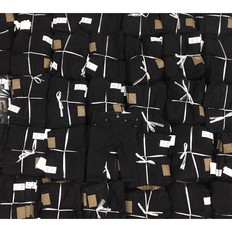 Quần jean Zara cho bé