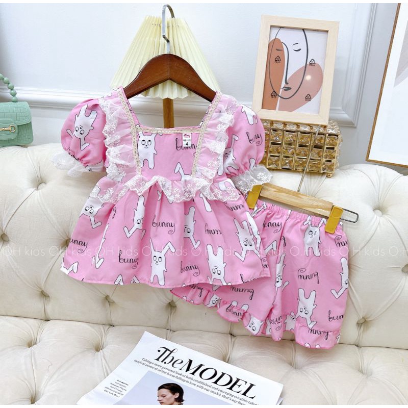 Bộ lanh lụa phối ren cho bé gái siêu mềm mát(15-25kg)