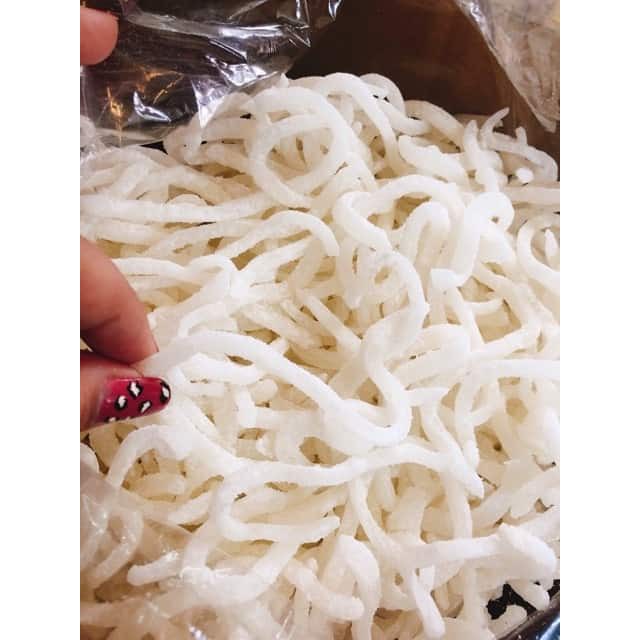 Mứt Dừa Non Sợi Dẻo - Loại 1 Mới - 100G / 250G / 500G