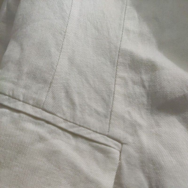 Áo blazer trắng pass thanh lý