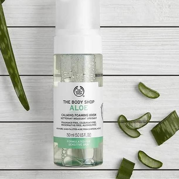 (hàng Mới Về) Sữa Rửa Mặt Tạo Bọt Chiết Xuất Lô Hội 150ml The Body Shop