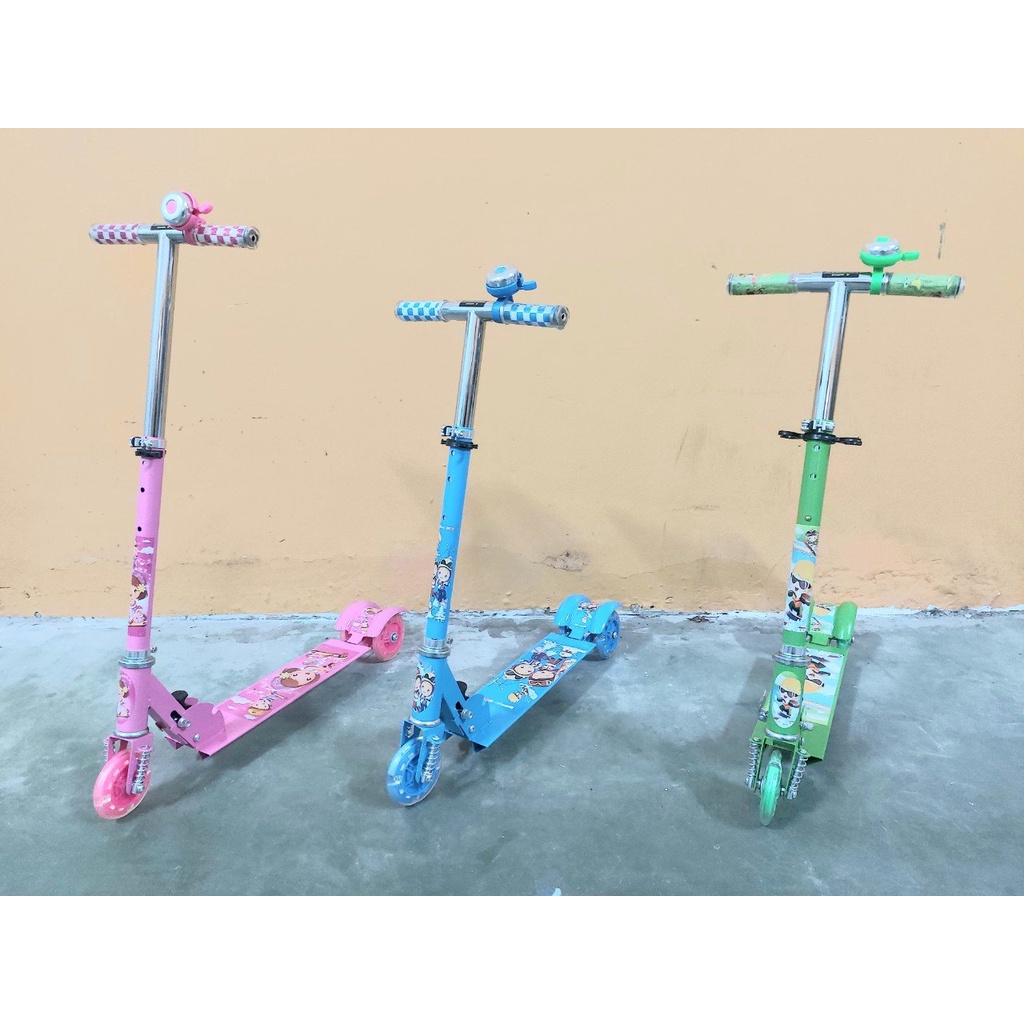Xe trượt scooter có đèn led cho bé