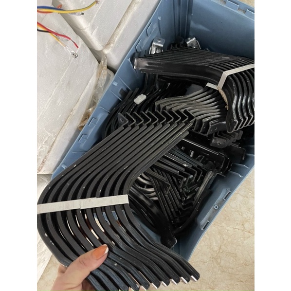 4Chân giữ moto quạt hơi nước loại từ 50w đến 150w