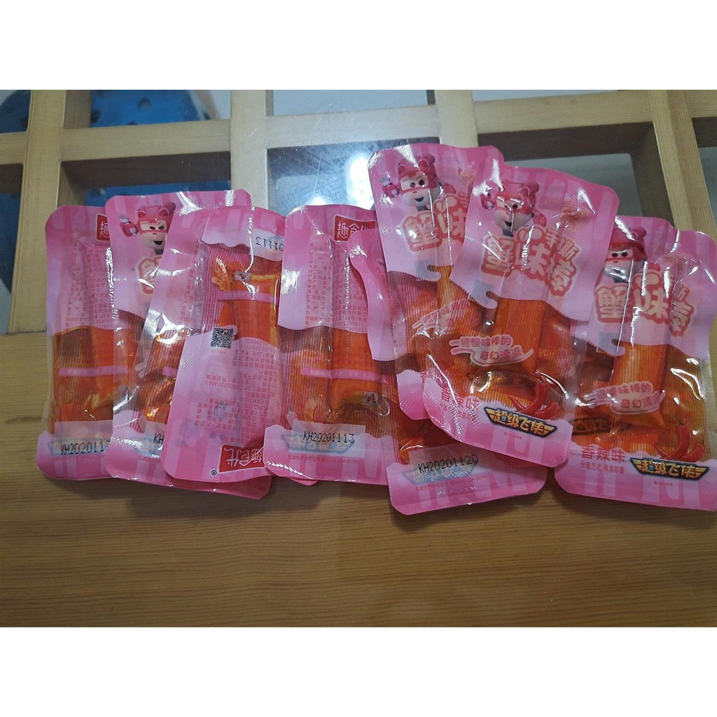 Thanh Cua Sốt Cay Hồ Nam Ăn Liền 1 gói 14g - Thanh Cua Ăn Vặt Trung Quốc
