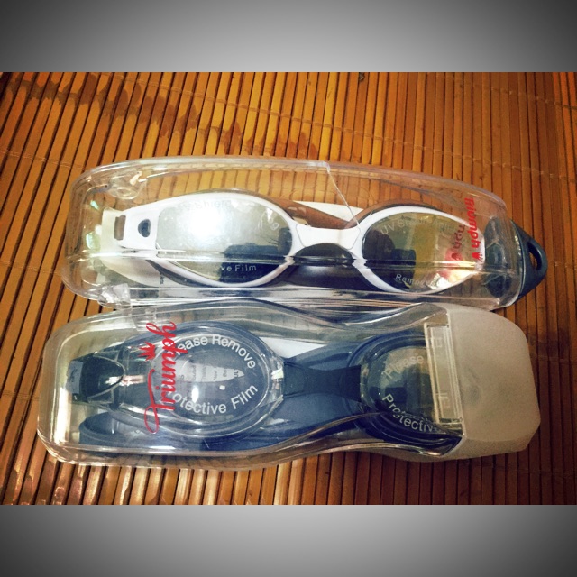 (Chính hãng) Kính bơi Triumph