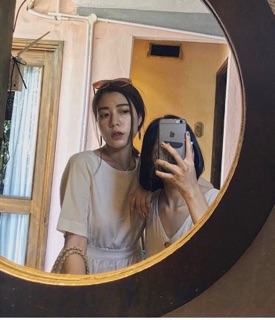 ĐẦM TRẮNG HỞ LƯNG