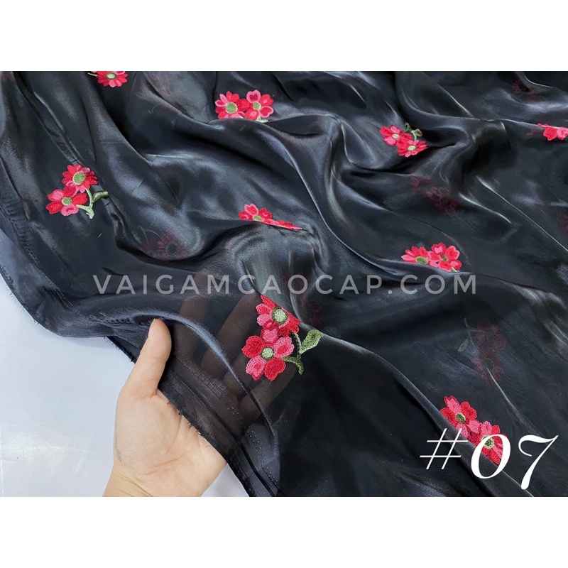Vải Organza Thêu Hoa