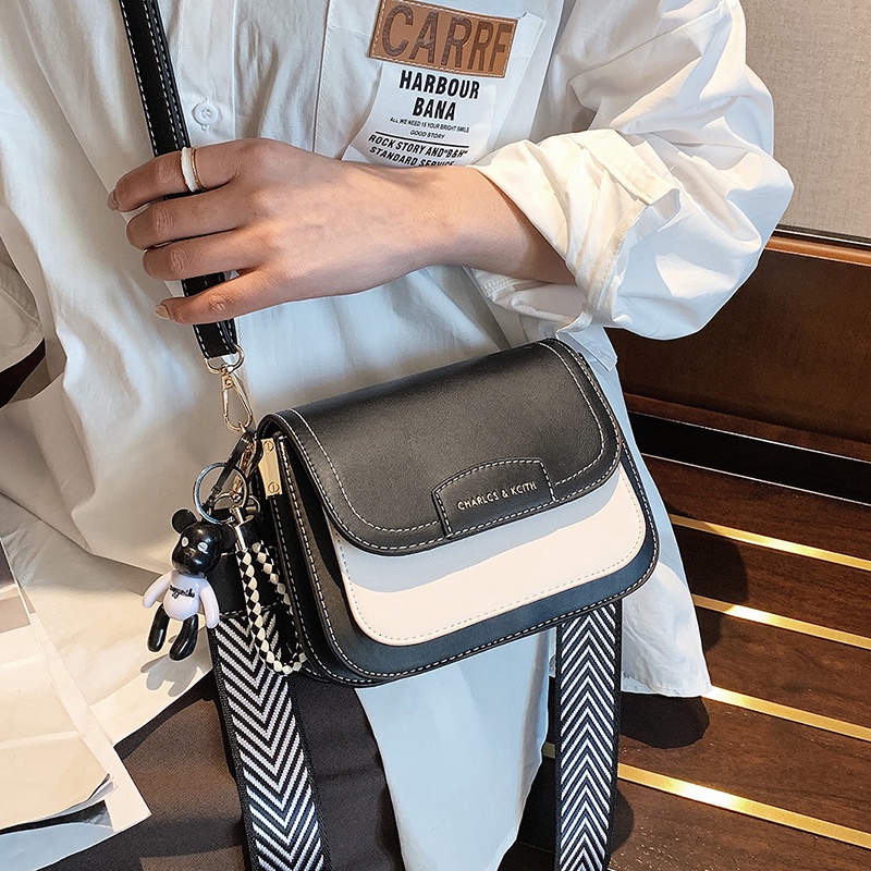 Túi đeo chéo (tặng kèm móc khóa và dây đeo bản to) dáng bầu - Hàng loại 1 - TB.Store DC264 18x14x7