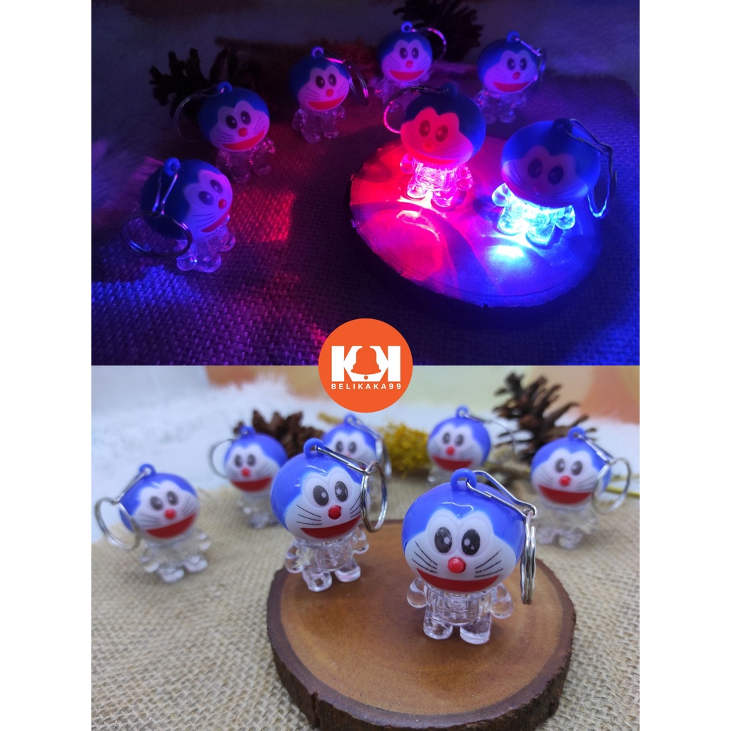 Móc Khóa Hình DORAEMON Có Đèn LED Dễ Thương