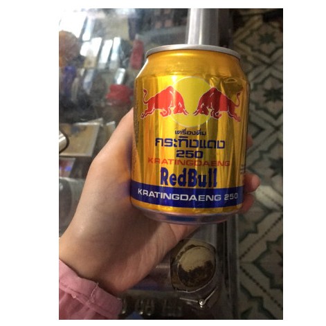 Hàng chuẩn nước tăng lực red bull bò húc thái lan thùng 24 lon x 250ml - ảnh sản phẩm 3