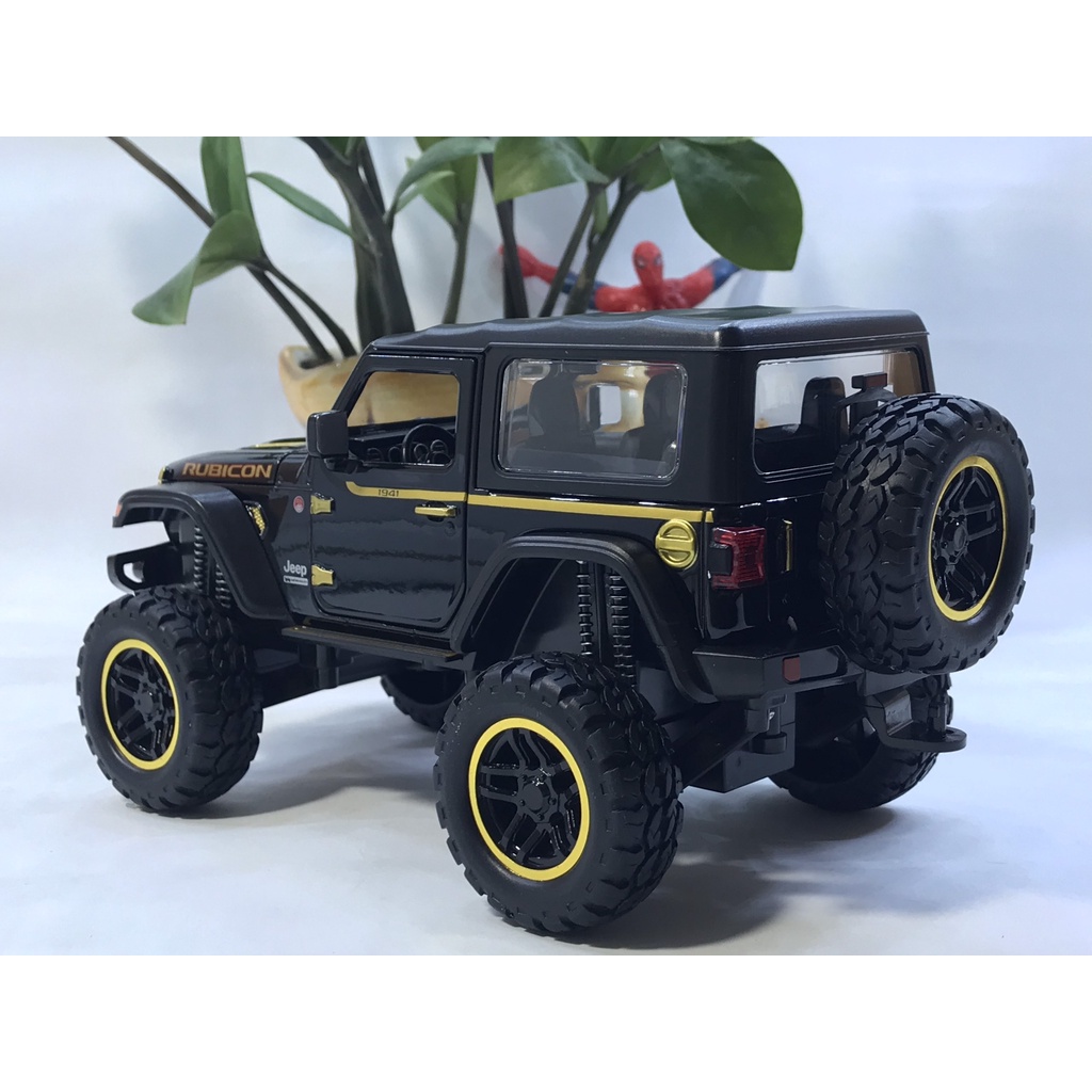 Mô hình xe ô tô Jeep Wrangler Rubicon 2 cửa tỷ lệ 1:20