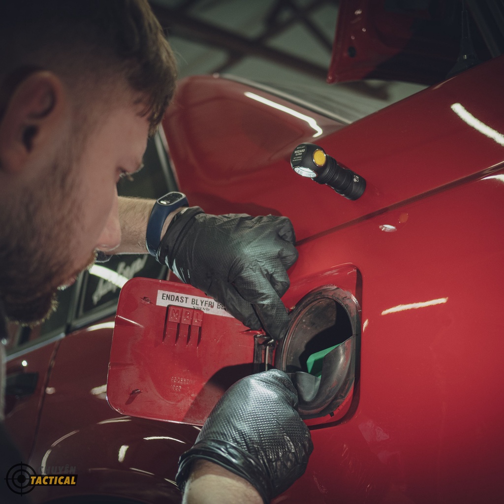 Đèn Pin Armytek Wizard C1 Pro