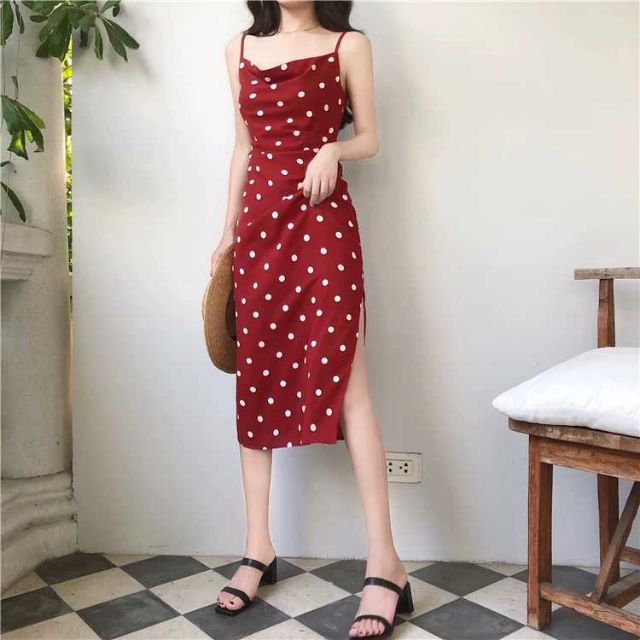 Đầm dây cổ đổ chẻ đùi size SM DQC67