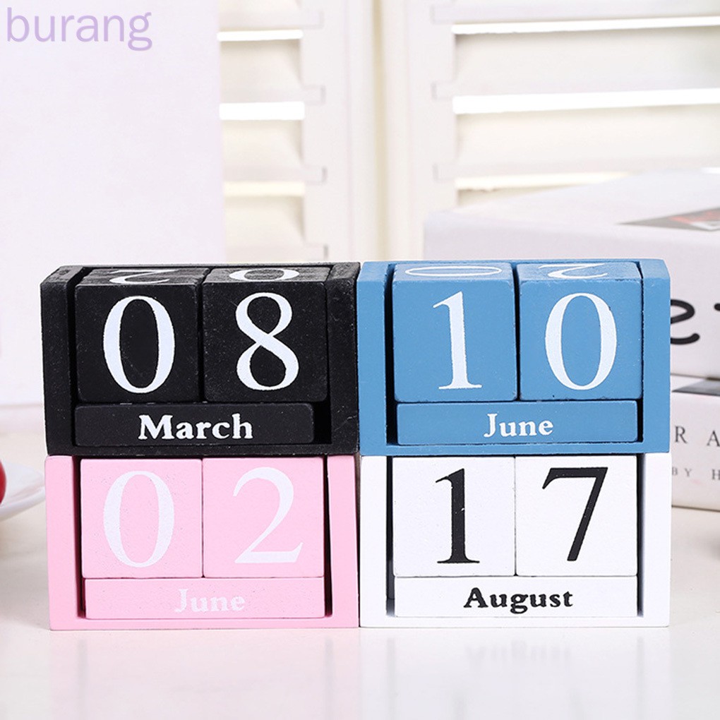 Lịch để bàn hình khối lập phương bằng gỗ