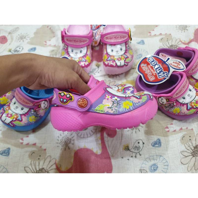 Dép sục bé gái hello kitty siêu đáng yêu Red apple Thái Lan