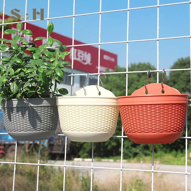 Chậu cây treo hàng rào họa tiết giả kiểu dây đan tiện dụng kèm phụ kiện