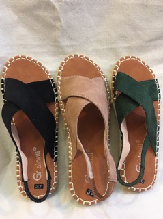 Sandal chéo cói