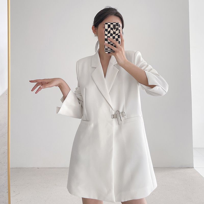 Áo Khoác Vest Màu Đen Phong Cách Pháp Thời Trang Xuân Thu 2022 Cho Nữ