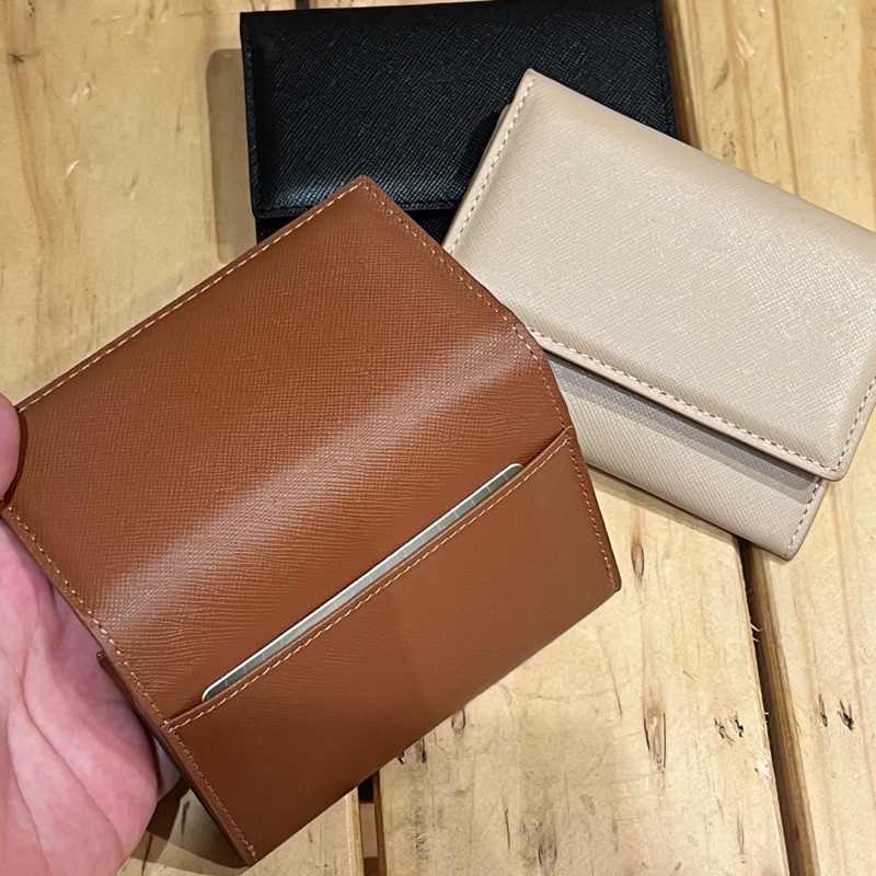 Aiko Mini Wallet - Ví Gập 2 Đơn Giản Tinh Gọn - Thiết kế bởi Ouithbrand