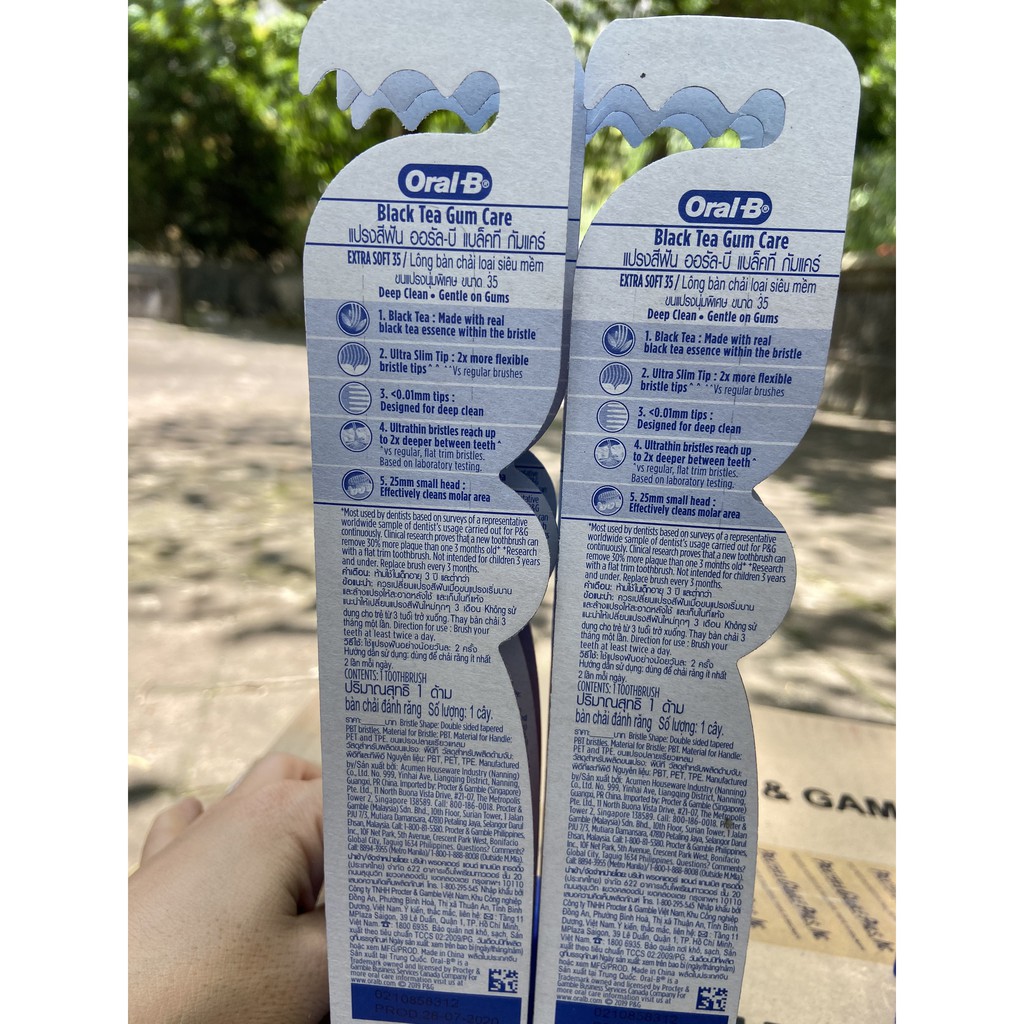 BÀN CHẢI ĐÁNH RĂNG ORAL-B GUM CARE GREEN TEA ULTRATHIN SIÊU MỀM