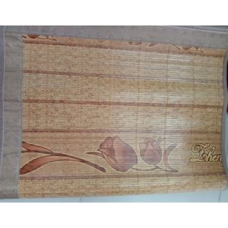 Chiếu trúc tâm vân gỗ đế lụa 1m6___1m8 X 1m9