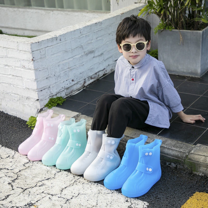 Vỏ bọc giày bốt đi mưa chống thấm nước tiện dụng cho bé