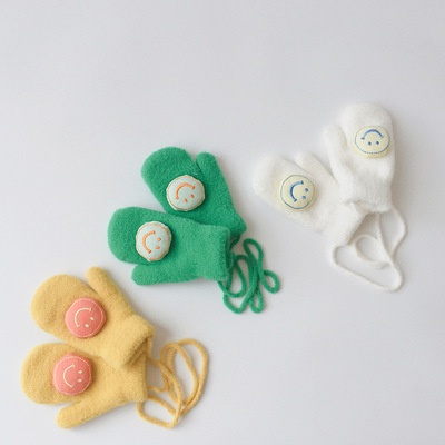 Găng tay lông cừu mềm mại co giãn họa tiết hoạt hình dễ thương dành cho bé gái 0-2 tuổi