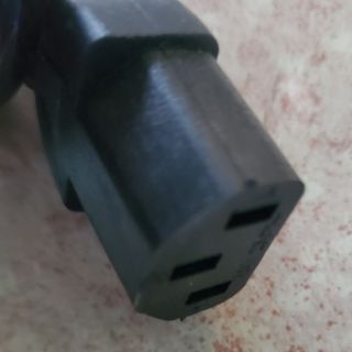 Dây nguồn audio main vang