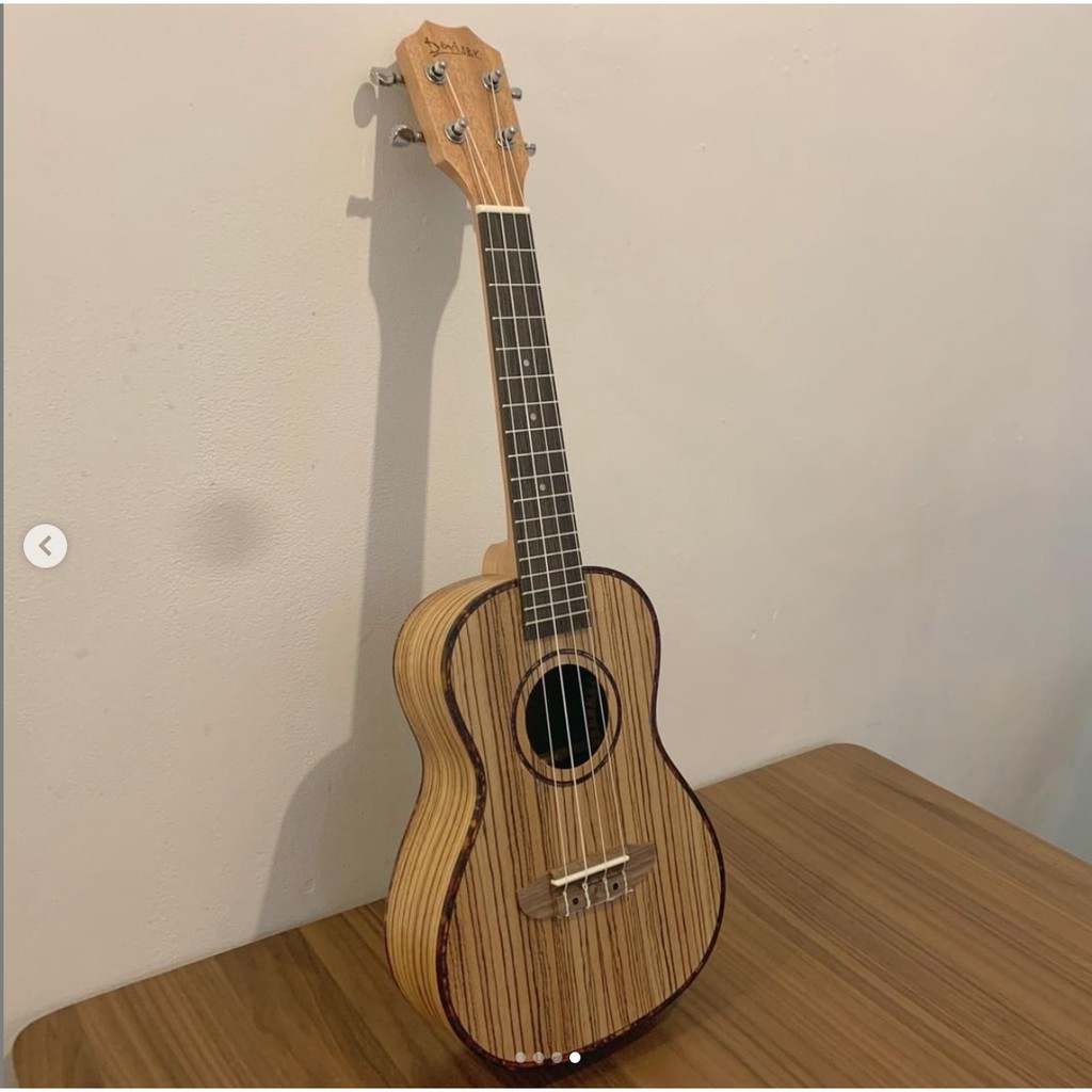 Đàn Ukulele Concert Gỗ Sọc Deviser 01