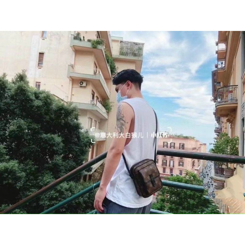 Đeo chéo Nam lv đẹp