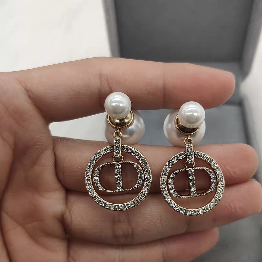 Bông tai nữ thương hiệu CD ngọc trai nhân tạo thả đính đá lấp lánh TB462