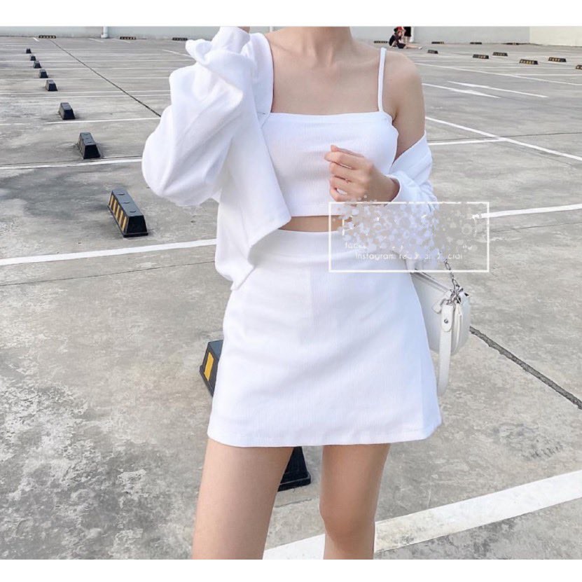 Set áo croptop 2 dây kèm khoác và chân váy chữ A