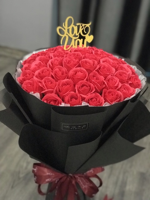 Bó hoa hồng sáp to 50 bông giá cực rẻ