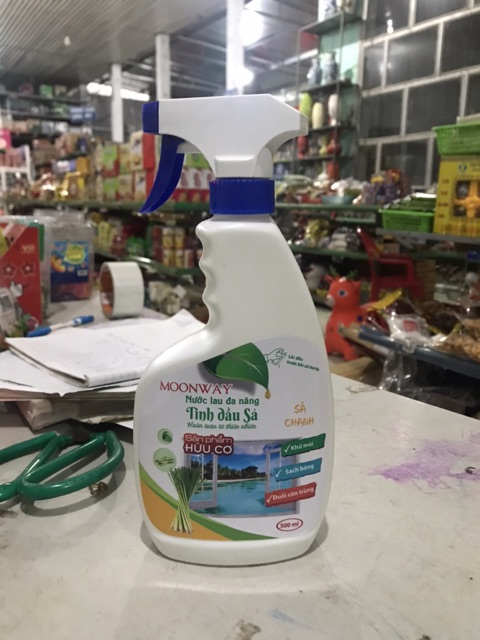 Nước Lau Đa Năng Hữu Cơ Moonway Tinh dầu Quế/Sả 500ml