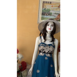 đầm 2 dây bảng