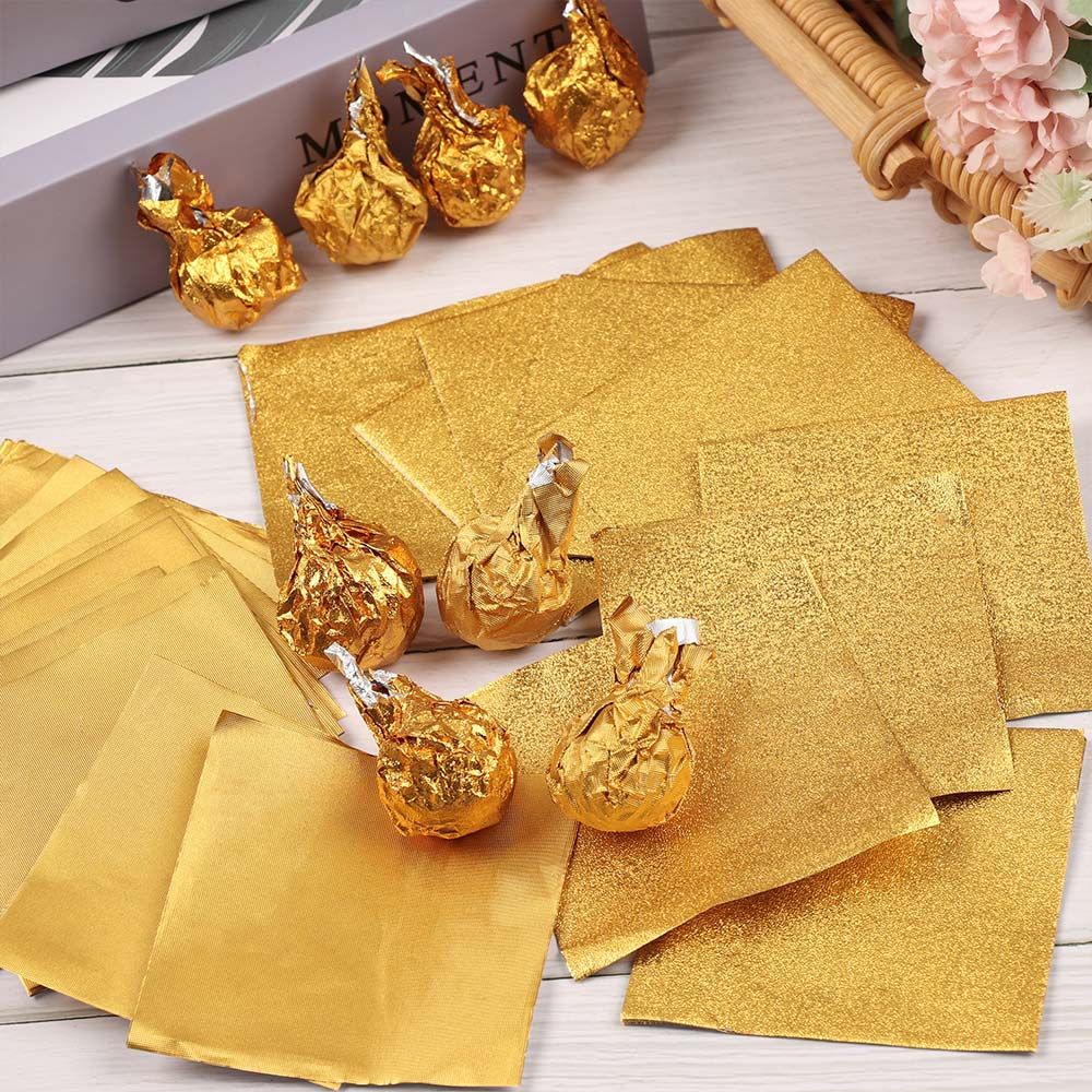 Set 100 tờ giấy lá nhôm mạ vàng dùng gói kẹo/sô cô la thủ công trang trí tiệc cưới độc đáo tiện dụng