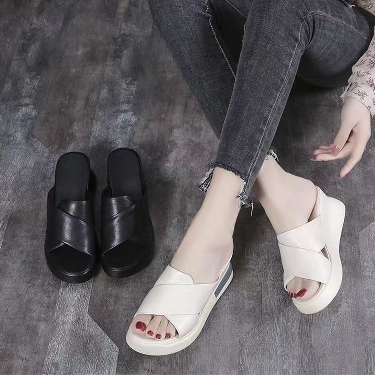 Sandal Đế Xuồng Thời Trang Dành Cho Nữ