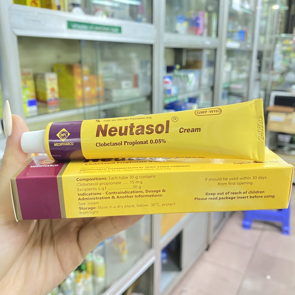 Kem bôi vảy nến Neutasol 15g