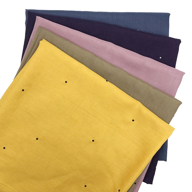 Khăn Vuông Cotton Đính Đá Lấp Lánh 110x110cm WJ491