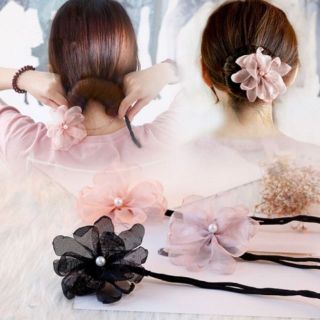 Thanh kẹp búi tóc hình hoa xinh xắn.