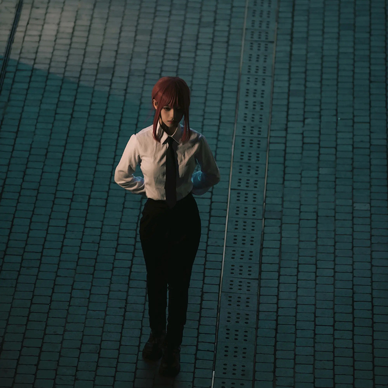 Trang phục áo kiểu tay dài quần dài và áo khoác dài cosplay nhân vật Makima - Chainsaw Man vào dịp Halloween