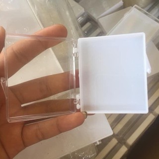 hộp đựng fan mi ô vuông
