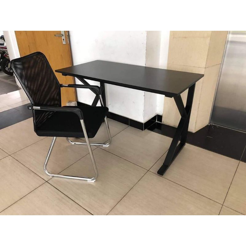 Bàn Học Chân Sắt Chữ K | BigBuy360 - bigbuy360.vn