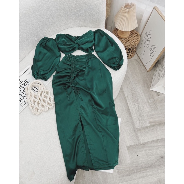 SET ÁO XOĂN RỚT VAI TAY DÀI + CHÂN VÁY MIDI RÚT XẺ XANH