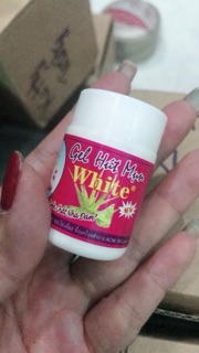 GEL HÚT MỤN ĐẦU ĐEN